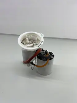 Bomba de combustível Audi A6 S6 C7 OEM 4G0919051J