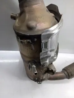 Catalyseur FAP F1F15H270AC pour Ford Kuga MK2 1.5TDCI