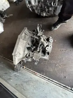 Carter de boîte Opel Astra K 1.6 CDTI OEM 55590757