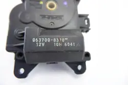 Moteur de chauffage Toyota OEM 063700-8320 Occasion