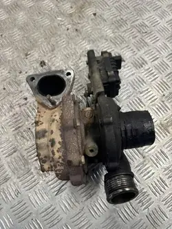 Turbocompresseur OEM 30757079 pour Volvo XC70 2.4L Diesel