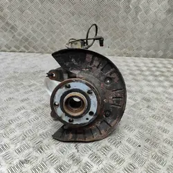 Höger fram hjulnav Mercedes-Benz Vito W639 OEM A6393300320