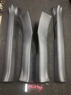 OEM 3261878 Toyota Prius IV Kynnyssuojus