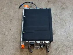 Onduleur Kia EV6 OEM 364001XFB0 - Pièce d'occasion