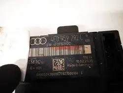 Módulo de control de puerta Audi A6 OEM 4f0959792c 2006 2.0L