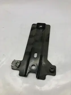 Linke vordere Läuferhalterung OEM A2436205900 Mercedes