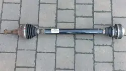 Höger drivaxel 2.0 TDI VW Golf VI Passat B7