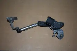 Taka-Vasen Tason Anturi OEM 971571555554M0907503