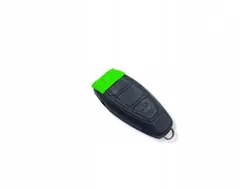 Llave Ford OEM 7S7T-15K601-EC Usada