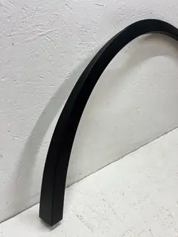 Tesla Y Taka vasen lokasuoja OEM 1658693-00-A