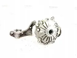 Etureduktori MERCEDES-BENZ C W204 2213301302