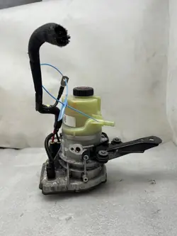 Pompe de direction assistée Renault OE OEM 491108485R