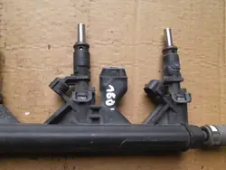 Rail de injeção Peugeot 207 Citroen C4 1.6 VTI V7528176