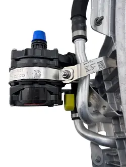 Bomba de agua Mercedes-Benz OEM A0005004900