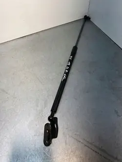 Subaru XV takaluukun aktuaattori OEM FBZ18081