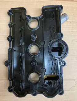 Couvercle de soupape Audi 3.0 TFSI 06E103471S