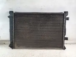 Radiador de Motor AUDI A6 C5 2.5TDI NRF 4B0121251 AE 102061 O