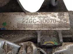 Käytetty Ford OE siirtolaatikko F2GC-3D070-AG