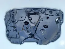 Isolamento Porta BMW F44 Esquerdo Dianteiro OEM 7483813