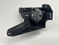 Phare antibrouillard avant droit Ford Fusion II DS7315266AA
