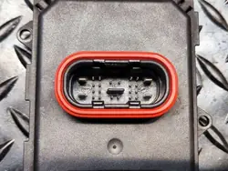 Unité de contrôle éclairage Skoda OE 8U0941329