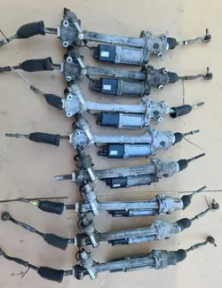 Caixa de direção BMW X3 F25 X4 F26 32106864030 LH