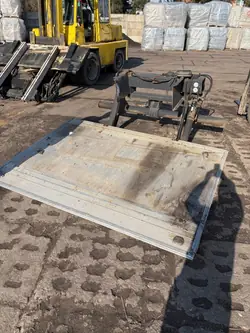 Élévateur de conteneur BAR Cargolift BC 1000S2, 1000kg