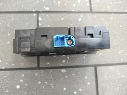 Lecteur USB Mercedes OEM A2058200126 pour W205