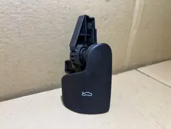 Audi A6 C8 A7 konepellin avauskahva OEM 4K1823533C