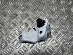 Soporte de guardabarros delantero izquierdo BMW X5 G05 OEM 7418215