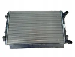 OEM 5Q0121251GQ Vesijäähdytin VW Tiguan II 2 Liftille