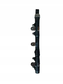 Rampe d'injection Renault H8201257368
