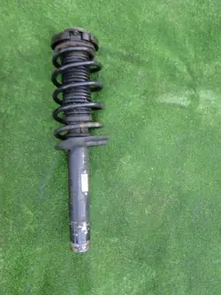 Ammortizzatore anteriore sinistro o destro per Volkswagen Passat B6