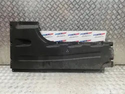 BMW OEM 9850507 03 Cubierta Inferior Izquierda - Usado