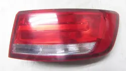 AUDI A4 B9 SEDAN LAMPE ARRIÈRE DROITE 14-