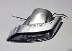 Ponta de escape esquerda OEM 8W0253825L para Audi A4 B9