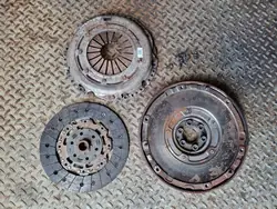 Kokonaiskytkin Volvo V40 2015 AV616477CE