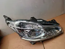 PEUGEOT 208 I Lampe Avant Droite Originale 1685351480