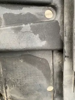 Rechter Frontscheinwerferhalter Renault Megane III LIF