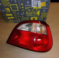 Feu arrière droit RENAULT MEGANE II ESTATE 7700428321