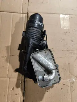 BMW MINI 1.5 Turbo Öljynsuodatinpohja OEM 1185804 S01