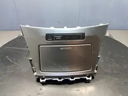 Asbak Toyota Avensis T27 OEM 14433/Wrakowisko