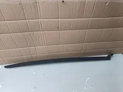 Moldagem direita pára-brisas dianteiro OEM YP00014080