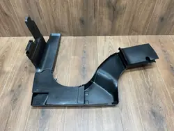 Vorderer linker Kabelkanal OEM 1298210336 Mercedes-Benz