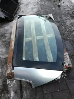 Vitre Arrière BMW E93 avec Piliers - OEM Occasion
