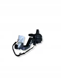 Pompe à eau BMW 530E G30 OEM 6834923 - Occasion