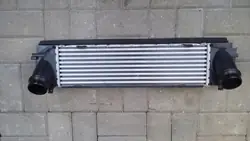 BMW M5 F90 M6 F06 F12 Enfriador de aceite 2284260