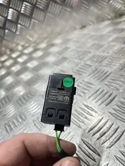 USB-pistorasia OEM 98538616ZD Opel Frontera C:lle