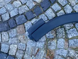 VW T-Cross 2GM854732 Oikea etumudanraja - OEM