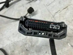Conector Farol Dianteiro Direito Prius IV OEM OYT26218